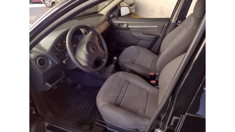 CHEVROLET - PRISMA - 2011/2011 - Preta - R$ 27.900,00