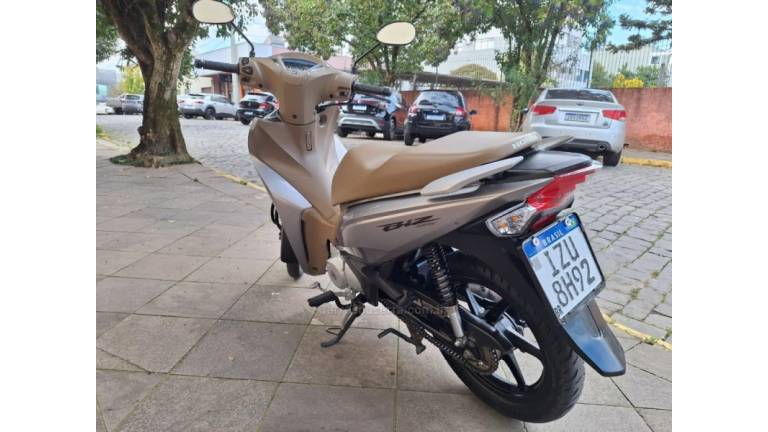HONDA - BIZ 125 - 2019/2019 - Cinza - R$ 14.900,00