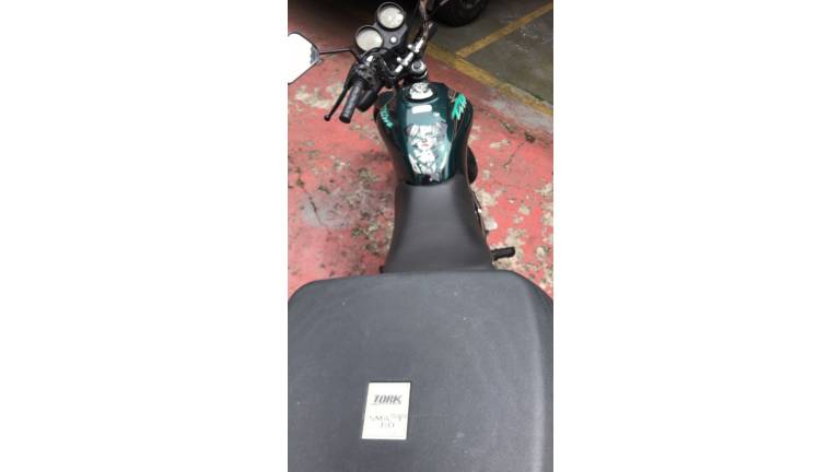 HONDA - CG 125 - 2004/2004 - Verde - R$ 8.500,00