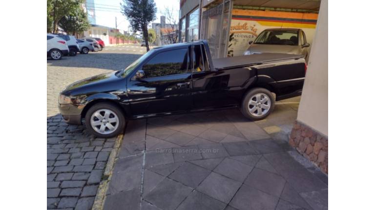 VOLKSWAGEN - SAVEIRO - 2007/2007 - Preta - R$ 39.900,00