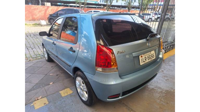 FIAT - PALIO - 2004/2004 - Azul - R$ 25.800,00