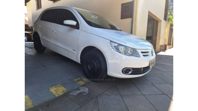 VOLKSWAGEN - GOL - 2013/2013 - Branca - R$ 32.900,00