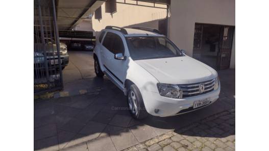 RENAULT - DUSTER - 2013/2014 - Branca - R$ 53.000,00