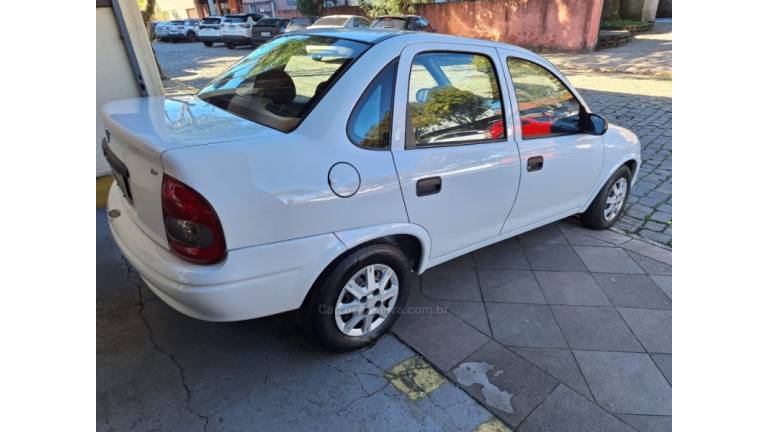 CHEVROLET - CORSA - 2003/2003 - Branca - R$ 19.500,00