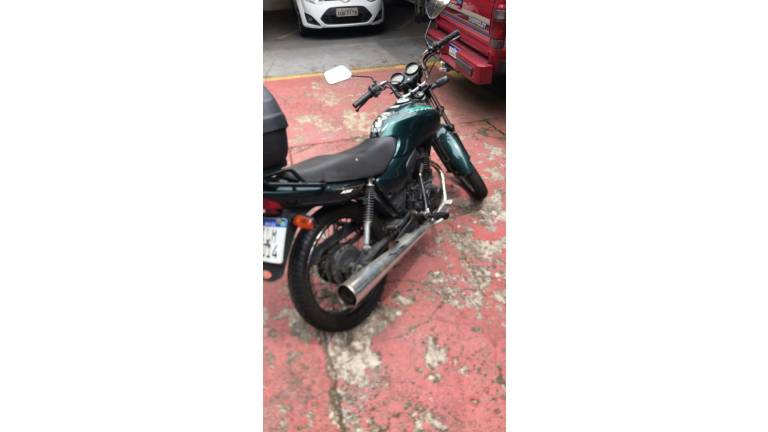 HONDA - CG 125 - 2004/2004 - Verde - R$ 8.500,00