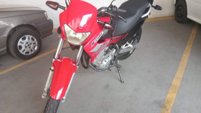HONDA - NX 400I FALCON - 2004/2004 - Vermelha - R$ 13.500,00