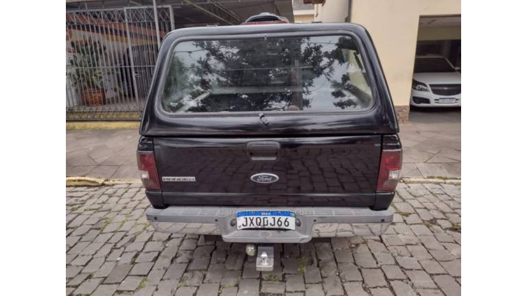 FORD - RANGER - 2006/2007 - Preta - R$ 59.000,00